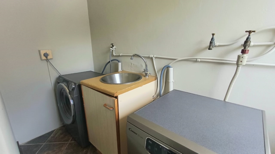 3 Bedroom Property for Sale in Strelitzia Park Eastern Cape